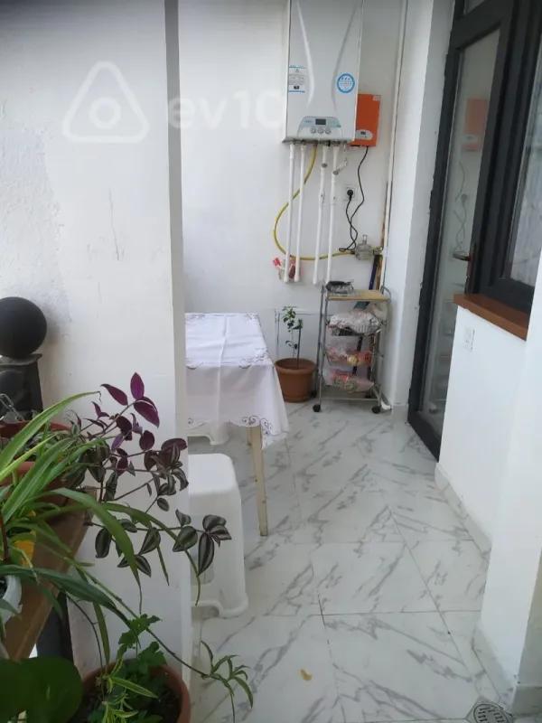Satılır 3 otaqlı yeni tikili 105 m²