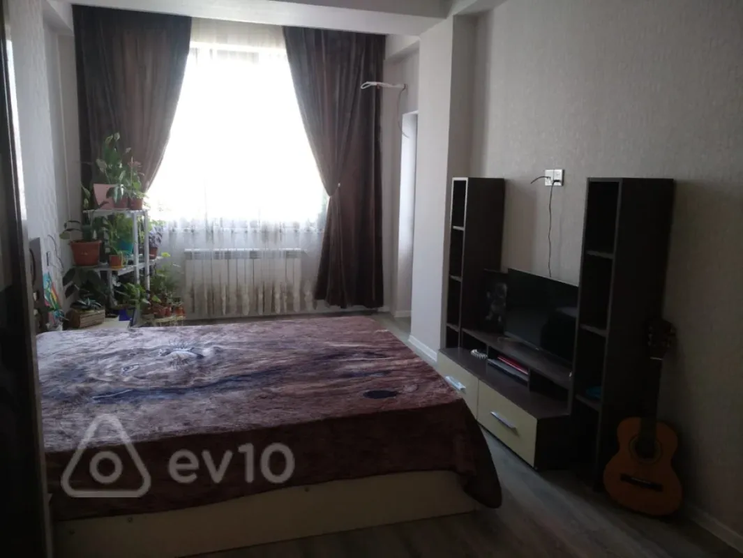 Satılır 3 otaqlı yeni tikili 105 m²