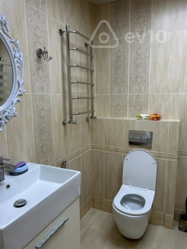 Kirayə verilir 2 otaqlı yeni tikili 90 m²