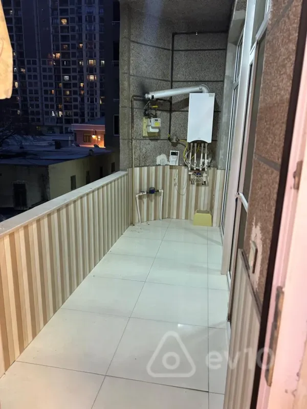 Kirayə verilir 2 otaqlı yeni tikili 90 m²