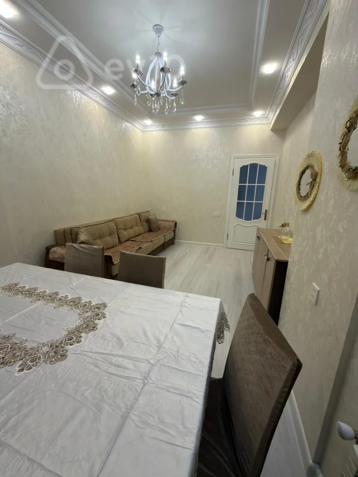 Kirayə verilir 2 otaqlı yeni tikili 68 m²