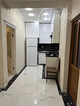 Kirayə verilir 2 otaqlı yeni tikili 68 m²