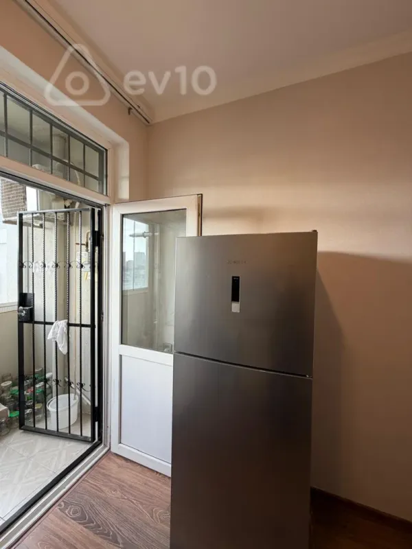 Kirayə verilir 2 otaqlı yeni tikili 58 m²