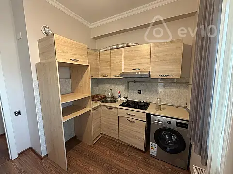 Kirayə verilir 2 otaqlı yeni tikili 58 m²