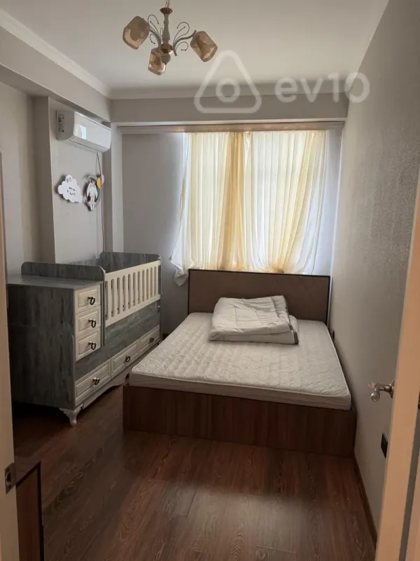 Kirayə verilir 2 otaqlı yeni tikili 58 m²