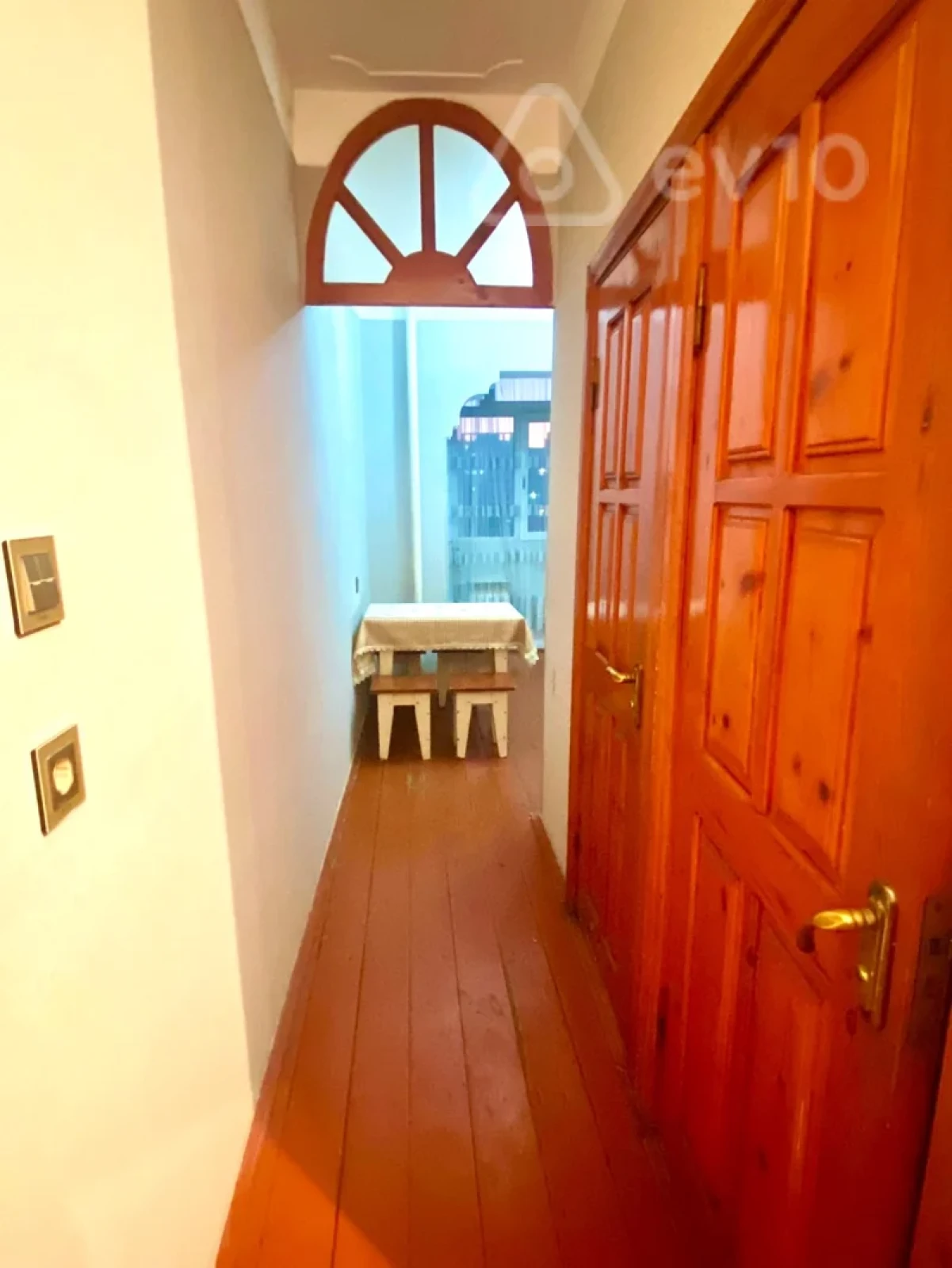 Kirayə verilir 3 otaqlı köhnə tikili 72 m²