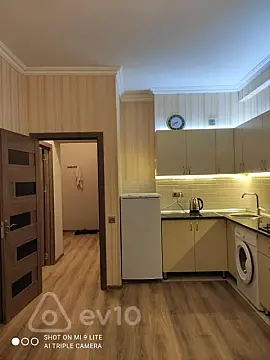 Kirayə verilir 2 otaqlı yeni tikili 55 m²
