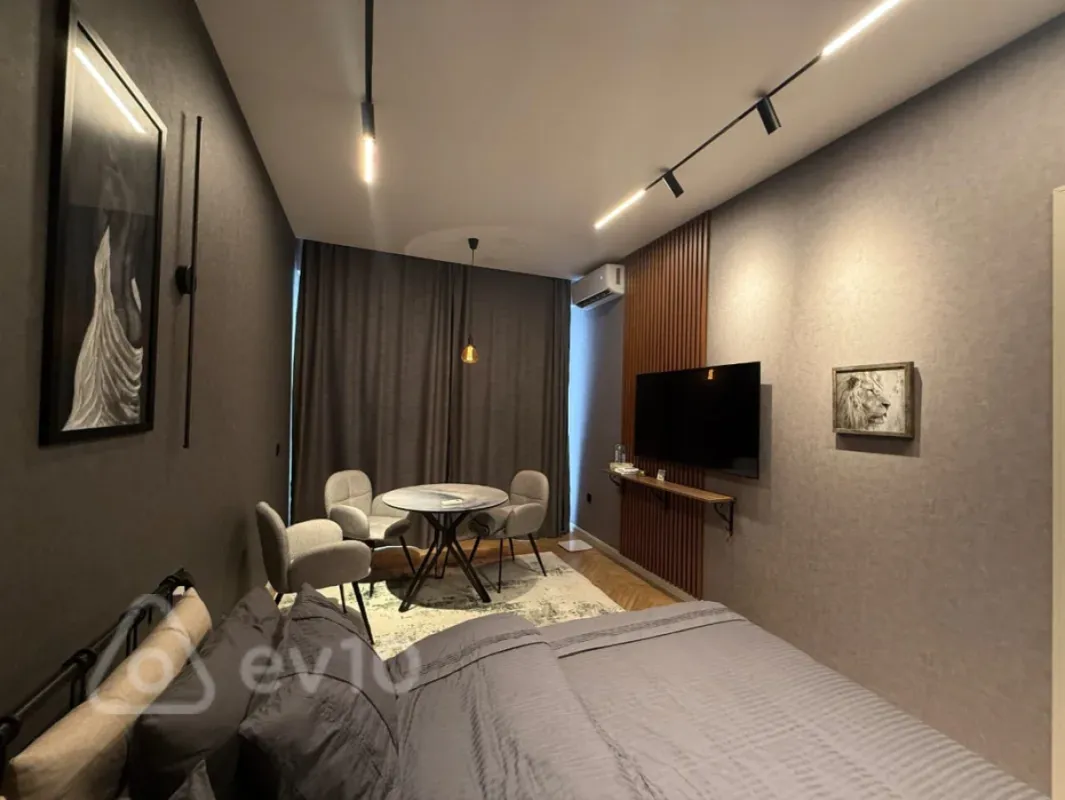 Kirayə verilir 2 otaqlı yeni tikili 50 m²