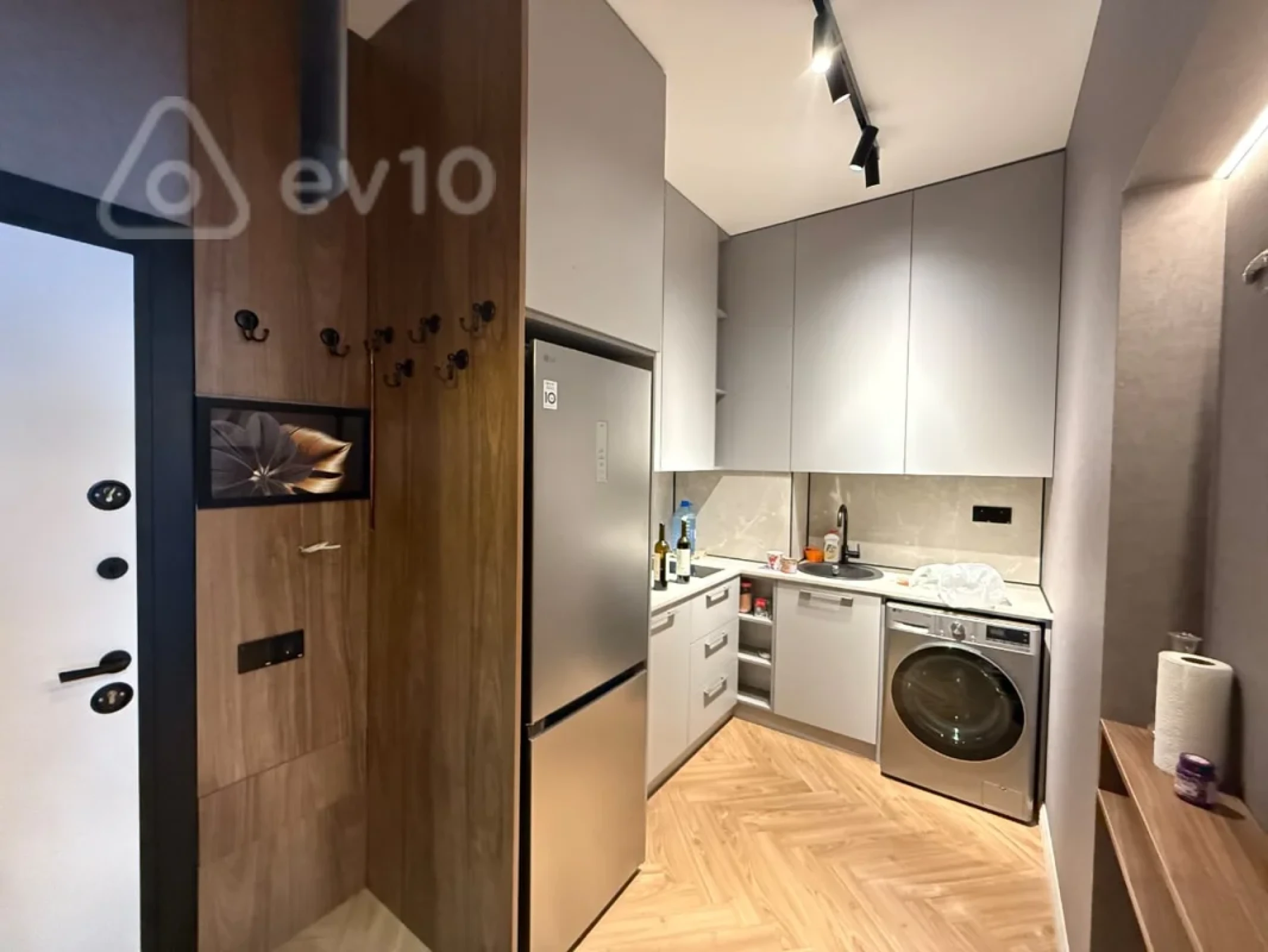 Kirayə verilir 2 otaqlı yeni tikili 50 m²