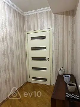 Kirayə verilir 2 otaqlı yeni tikili 78 m²