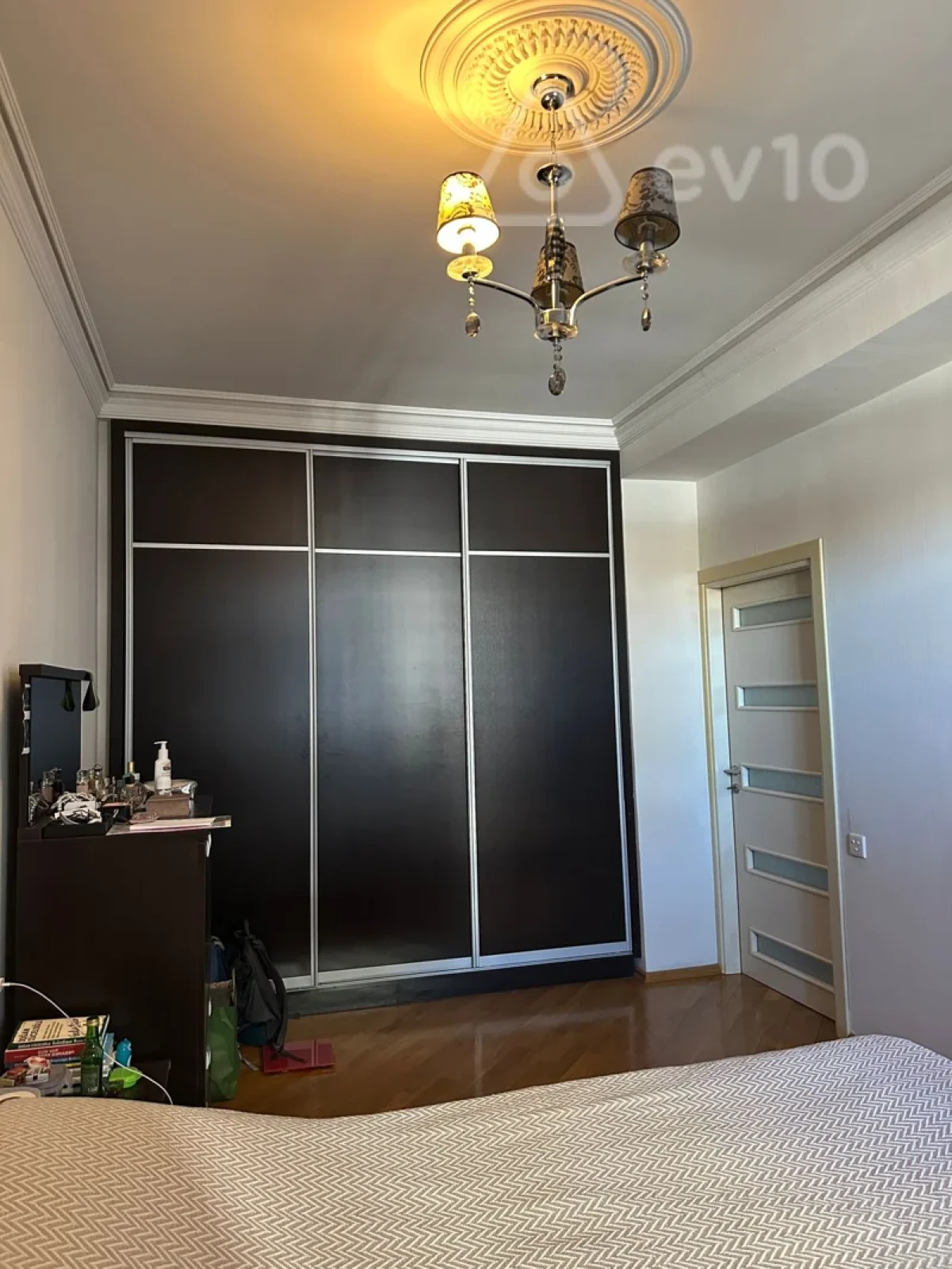 Kirayə verilir 2 otaqlı yeni tikili 78 m²