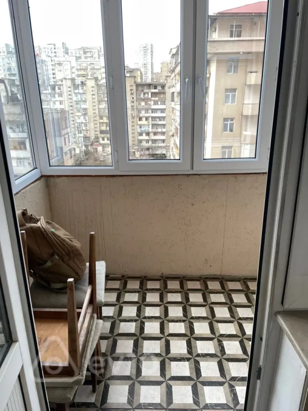 Kirayə verilir 2 otaqlı yeni tikili 45 m²