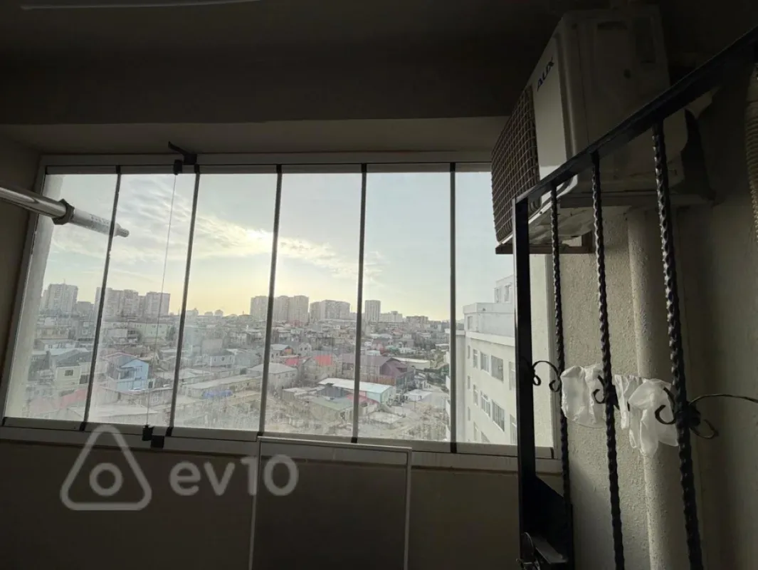 Kirayə verilir 2 otaqlı yeni tikili 70 m²