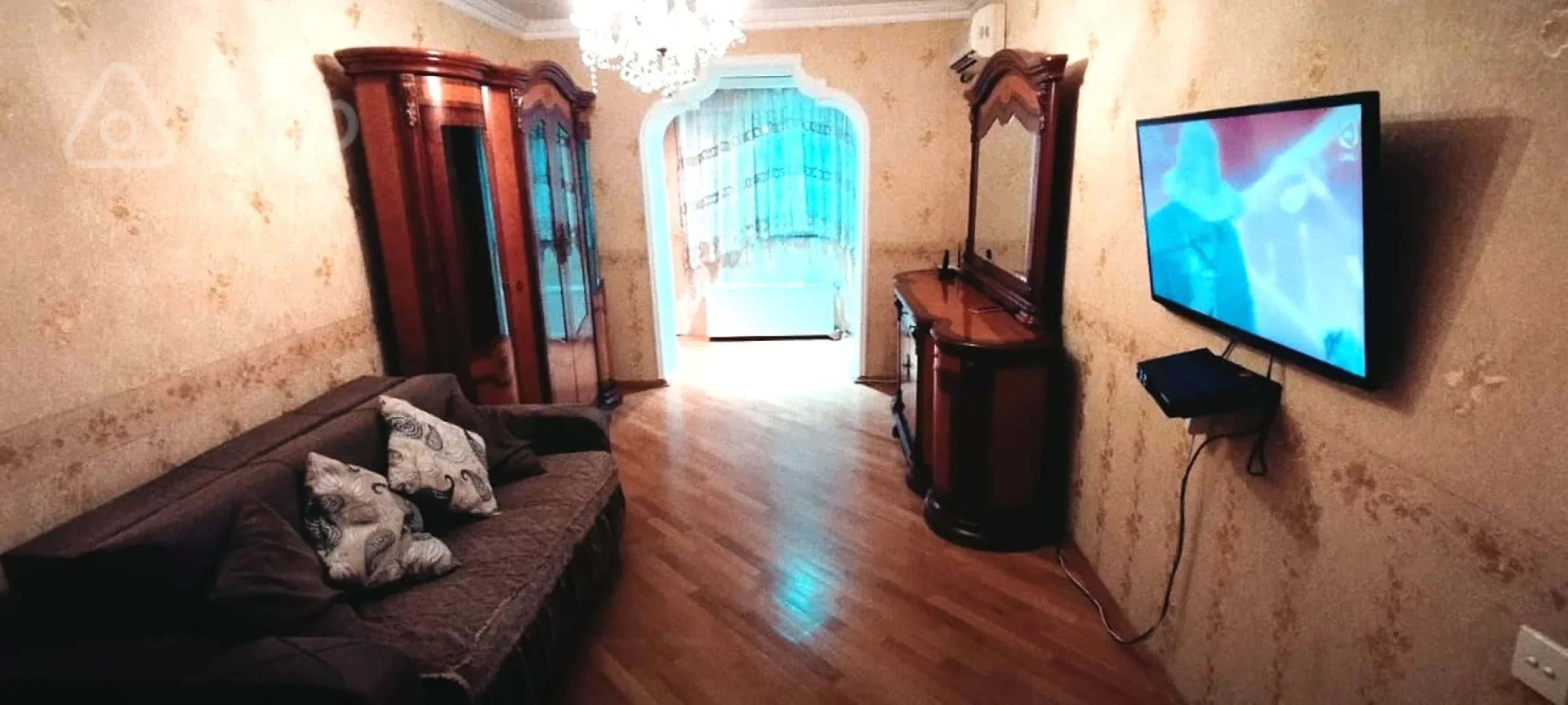 Kirayə verilir 3 otaqlı köhnə tikili 65 m²