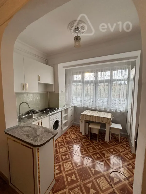 Kirayə verilir 2 otaqlı yeni tikili 62 m²