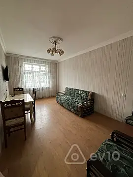 Kirayə verilir 2 otaqlı yeni tikili 62 m²