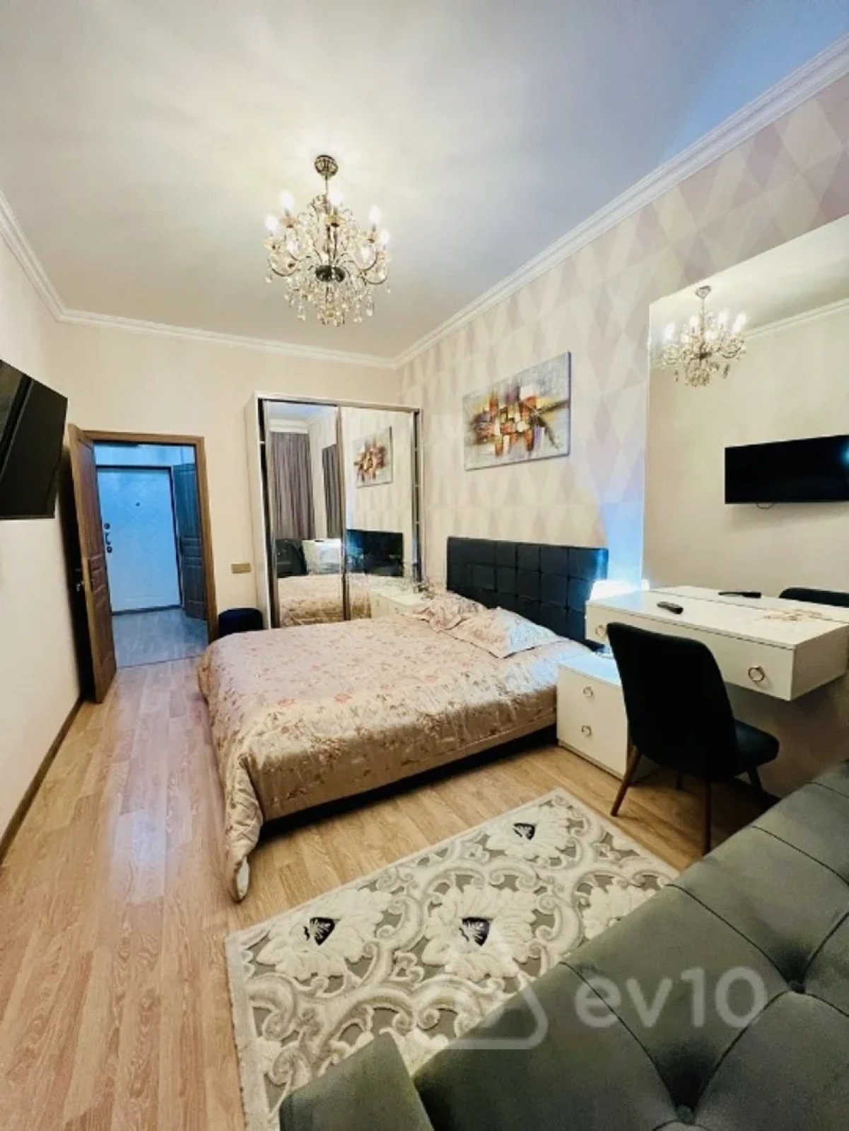 Kirayə verilir 2 otaqlı yeni tikili 55 m²