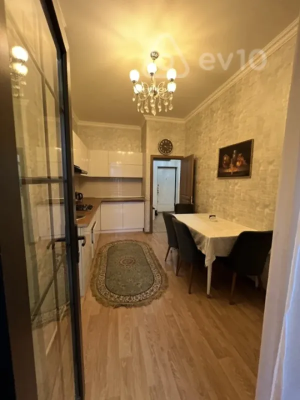Kirayə verilir 2 otaqlı yeni tikili 55 m²