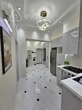 Kirayə verilir 2 otaqlı yeni tikili 60 m²