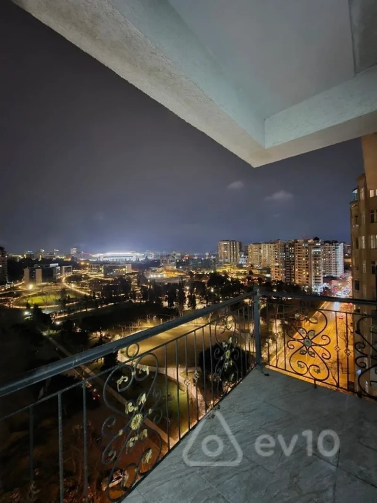 Kirayə verilir 2 otaqlı yeni tikili 60 m²