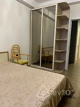 Kirayə verilir 2 otaqlı yeni tikili 80 m²