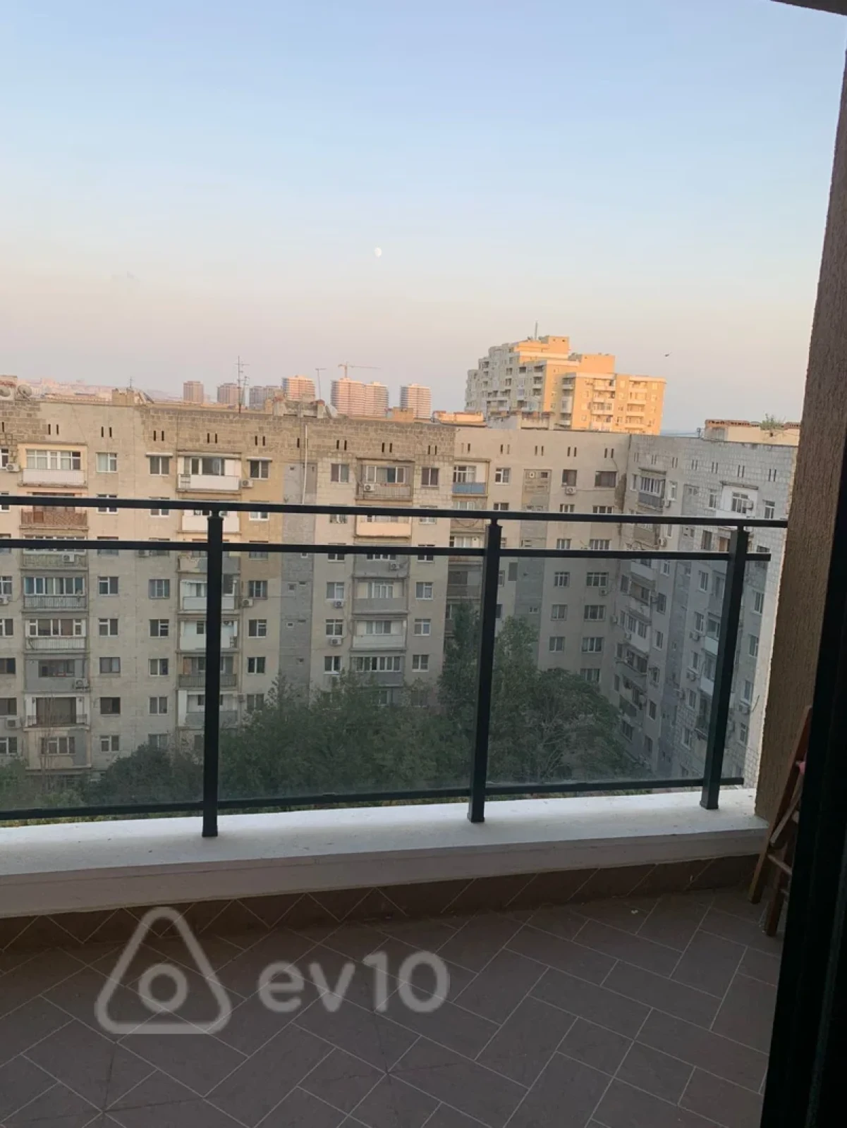 Kirayə verilir 2 otaqlı yeni tikili 80 m²