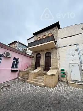 Satılır 2 otaqlı həyət evi 50 m² — Bakı, Səbail 2 otaq 50.00 m²