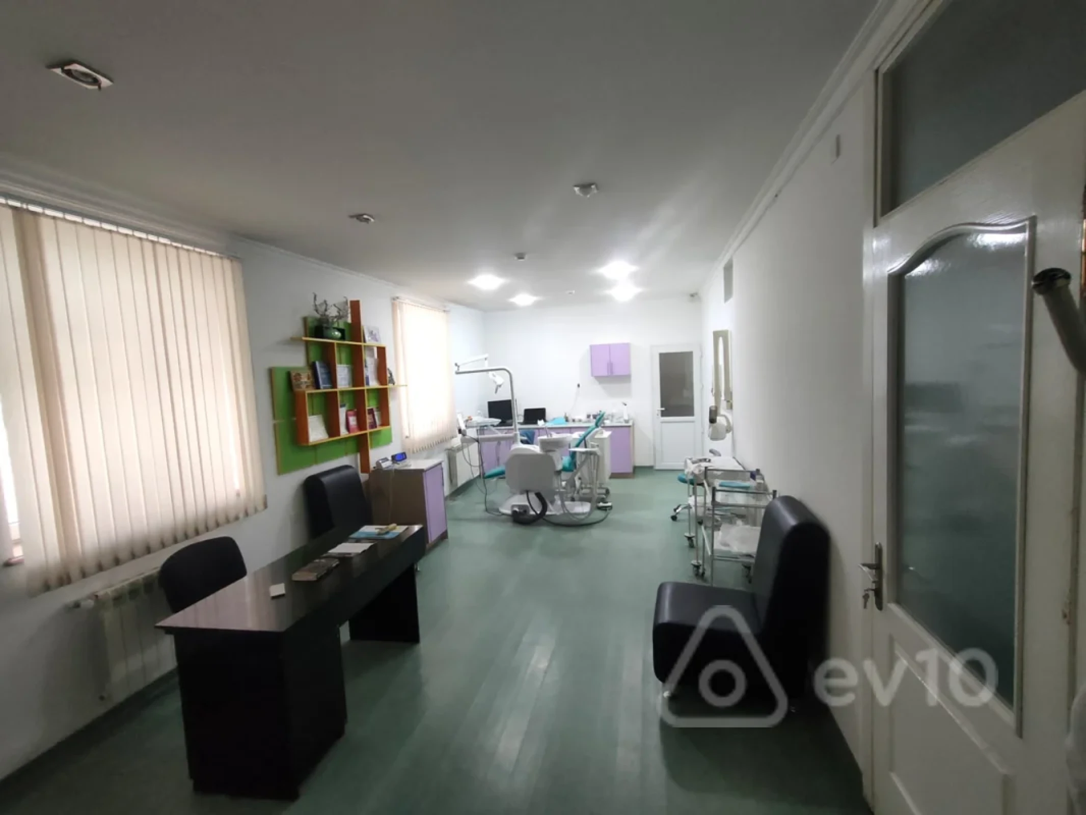 Satılır mənzil 100 m²