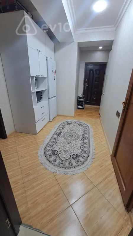 Satılır 3 otaqlı yeni tikili 80 m²