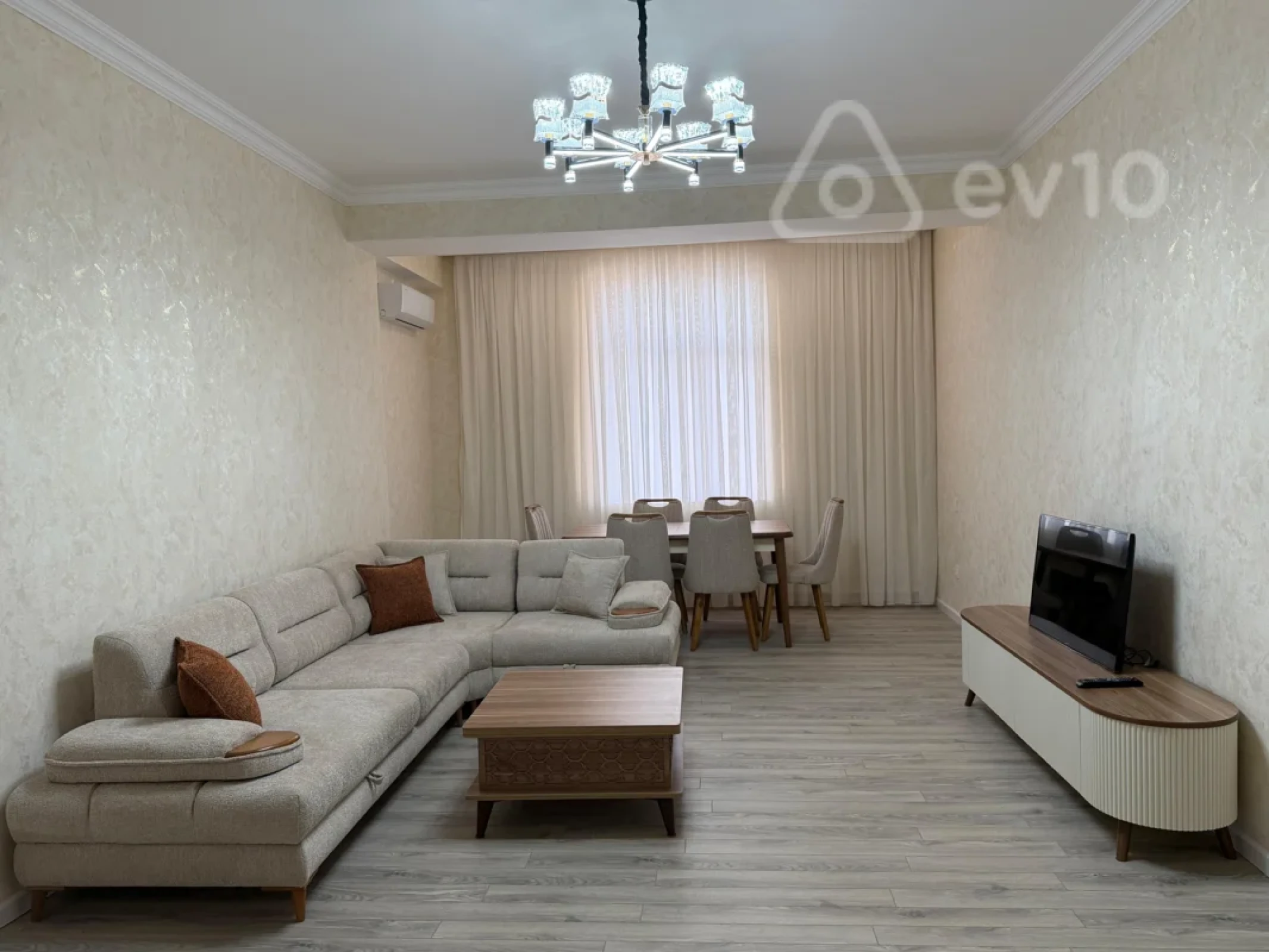Kirayə verilir 3 otaqlı yeni tikili 100 m²