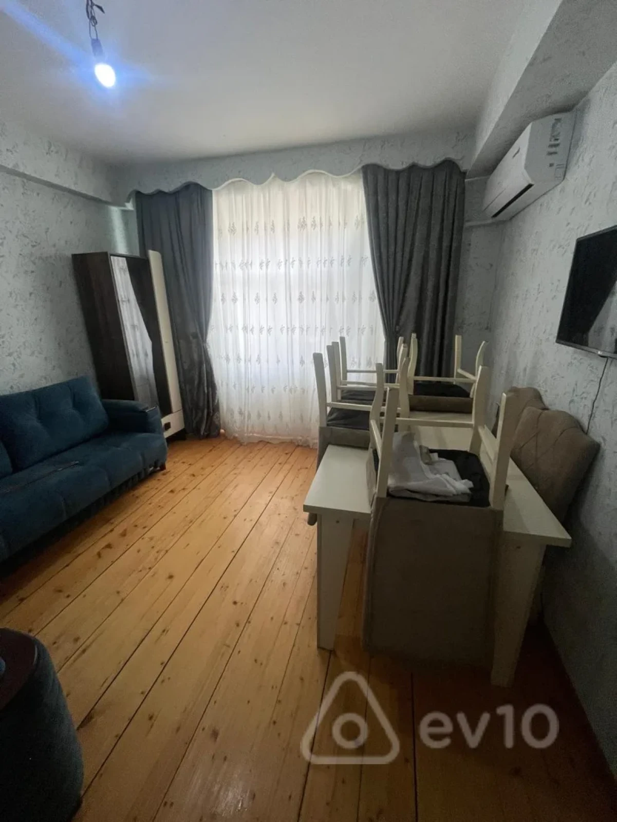 Kirayə verilir 2 otaqlı yeni tikili 50 m²