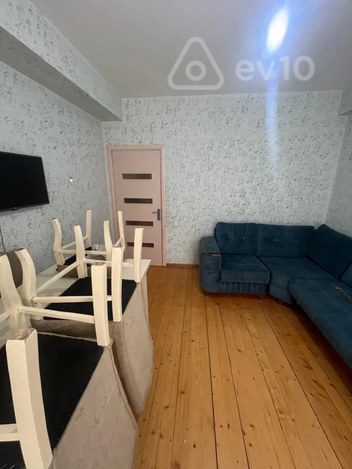 Kirayə verilir 2 otaqlı yeni tikili 50 m²