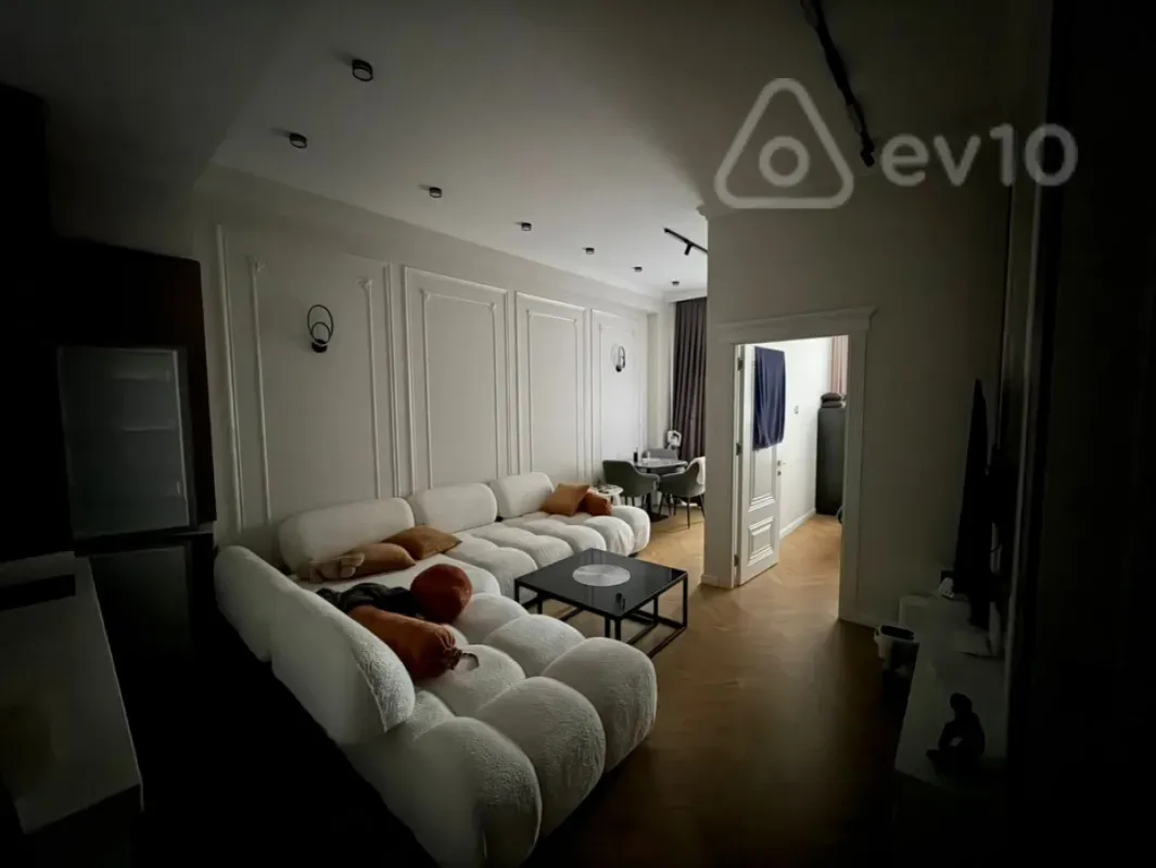 Satılır 2 otaqlı yeni tikili 45 m²