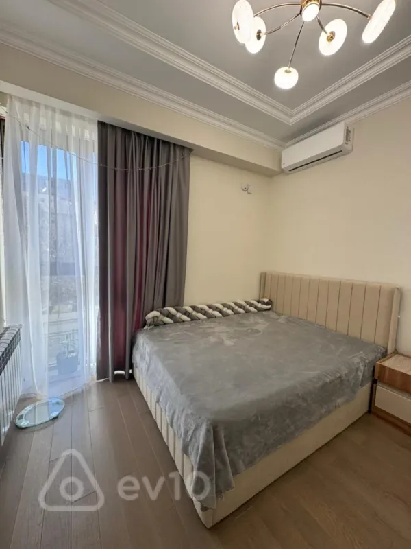 Kirayə verilir 2 otaqlı yeni tikili 60 m²