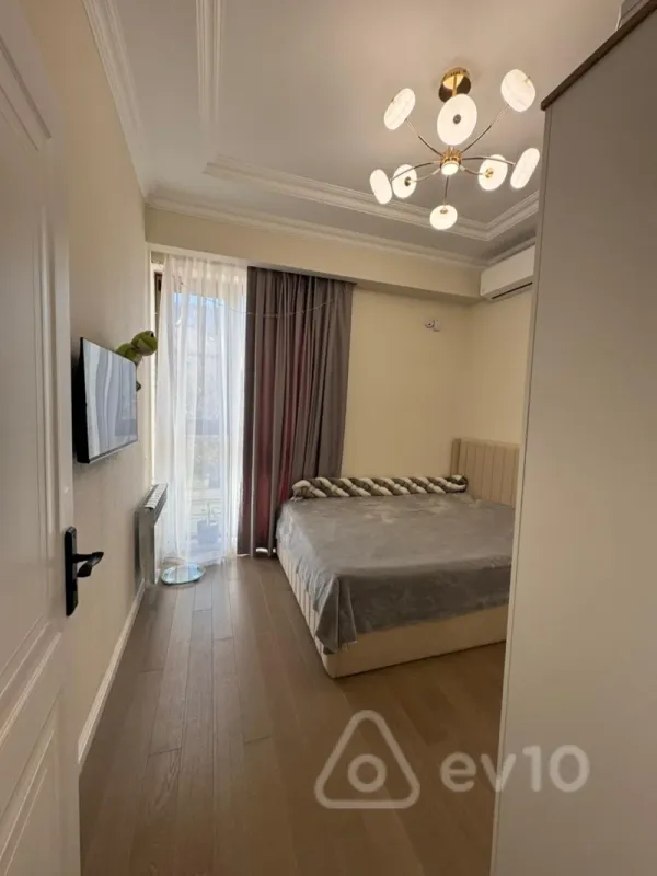 Kirayə verilir 2 otaqlı yeni tikili 60 m²