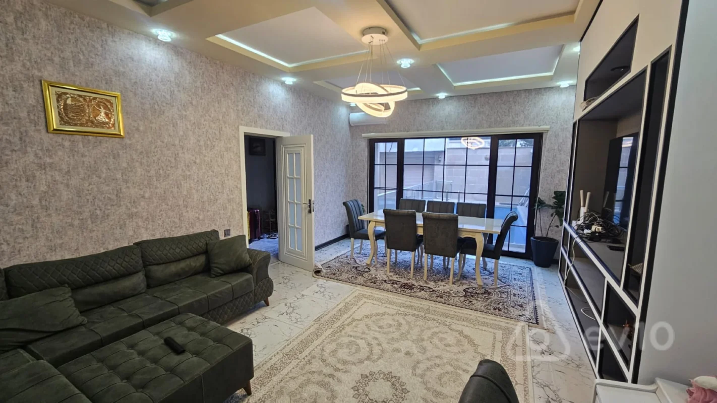 Satılır 5 otaqlı həyət evi 180 m²