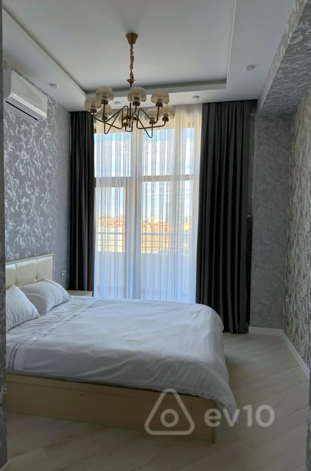 Kirayə verilir 2 otaqlı yeni tikili 100 m²