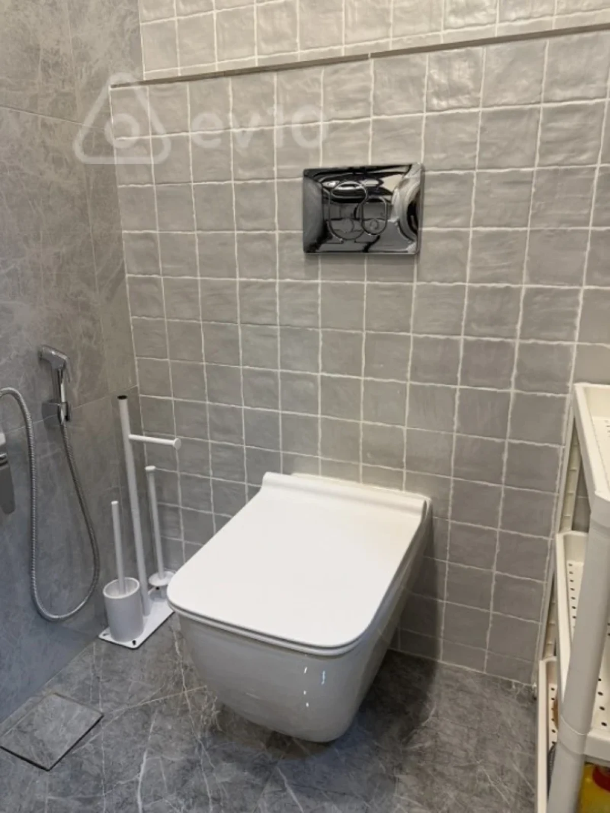 Kirayə verilir 3 otaqlı yeni tikili 60 m²