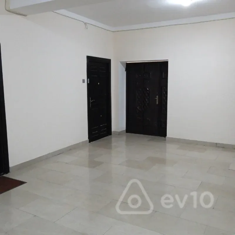 Satılır 3 otaqlı yeni tikili 85 m²