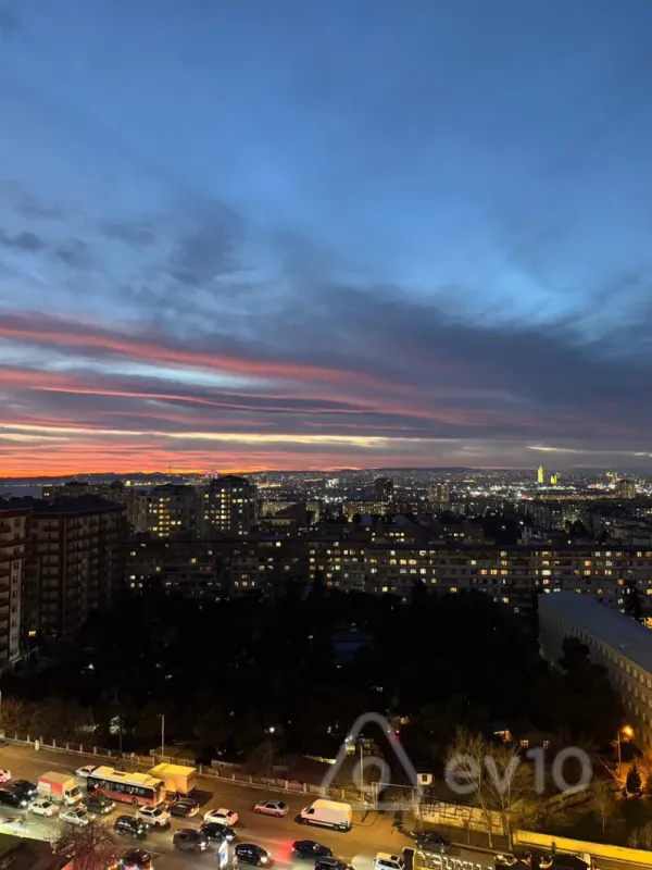 Satılır 3 otaqlı yeni tikili 80 m²