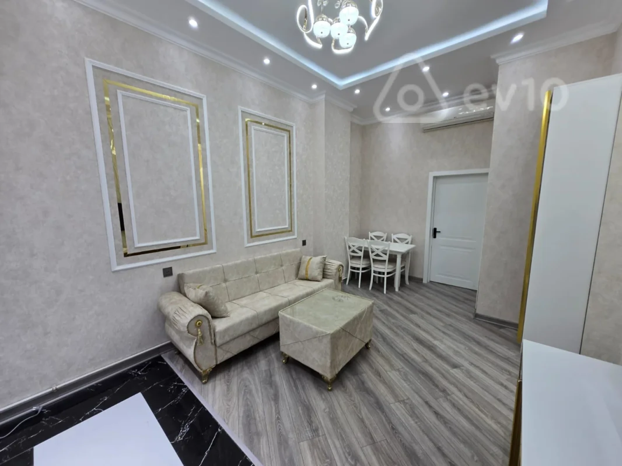 Satılır 2 otaqlı yeni tikili 70 m²
