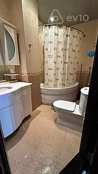 Kirayə verilir 3 otaqlı yeni tikili 104 m²