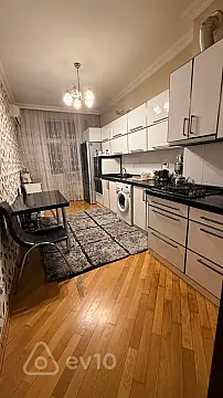 Satılır 3 otaqlı yeni tikili 120 m²
