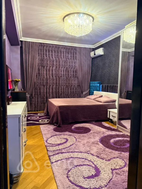 Satılır 3 otaqlı yeni tikili 120 m²