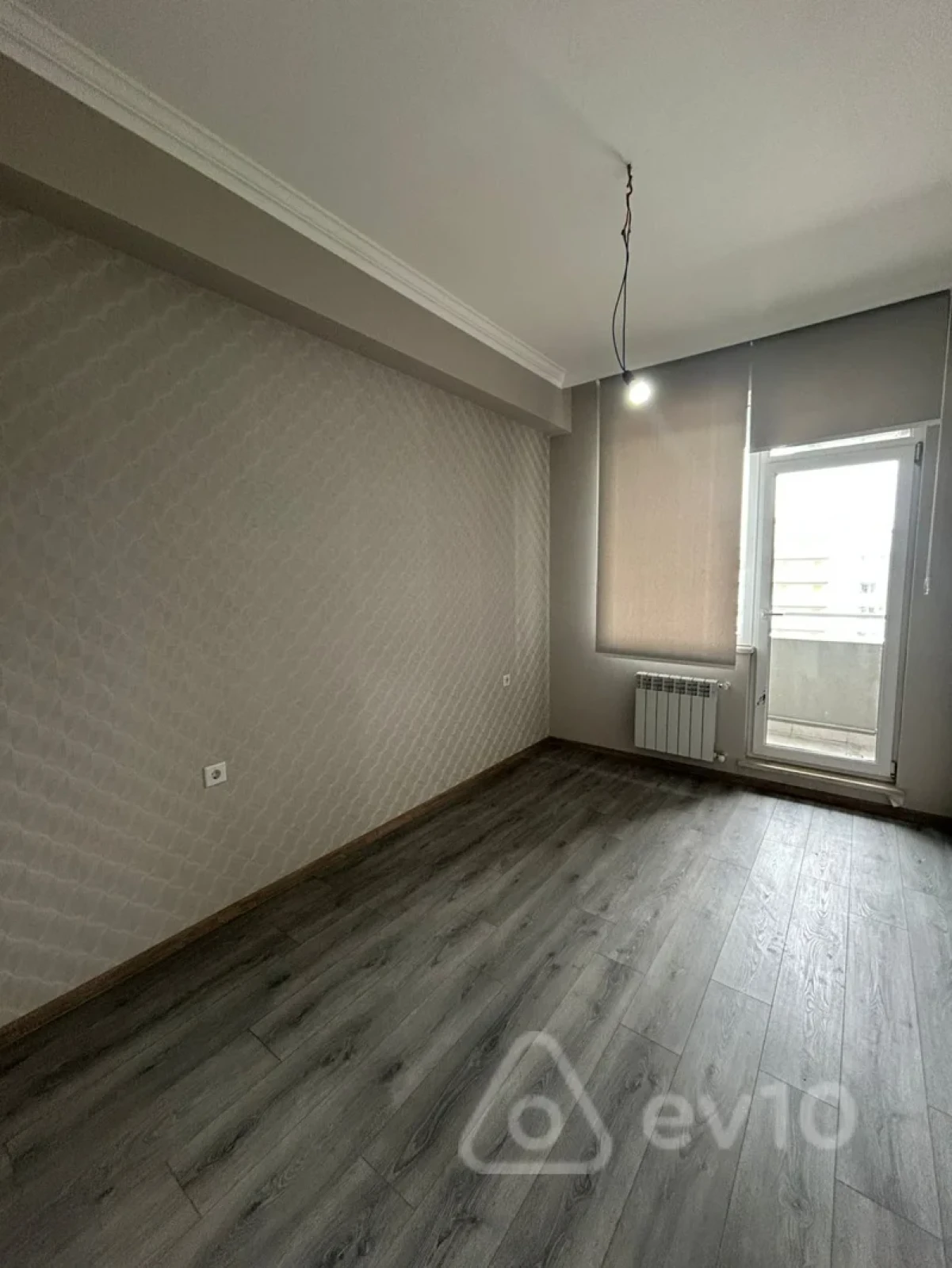 Kirayə verilir 2 otaqlı yeni tikili 57 m²