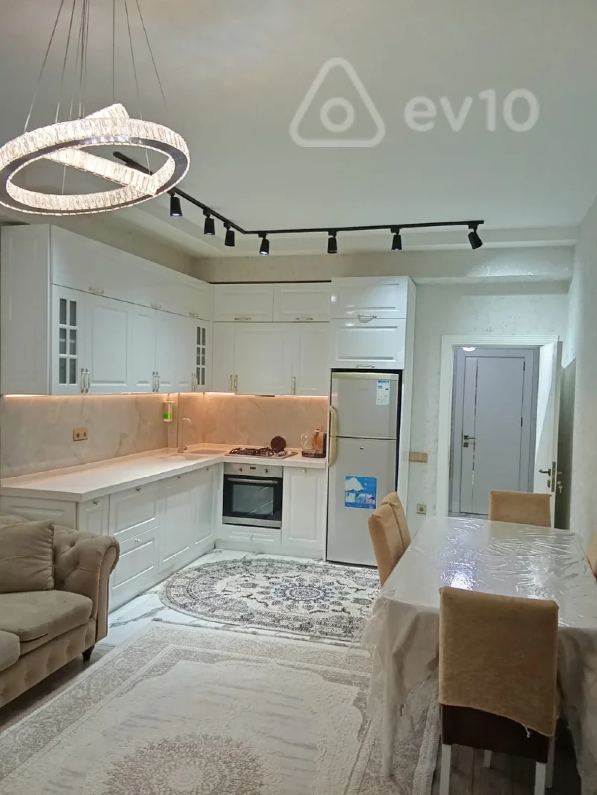 Satılır 2 otaqlı yeni tikili 67 m²
