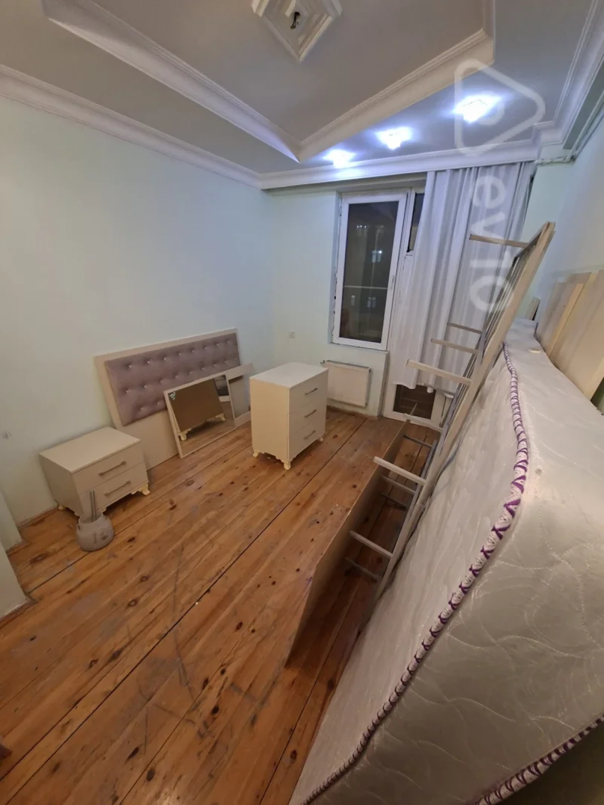 Satılır 3 otaqlı yeni tikili 80 m²