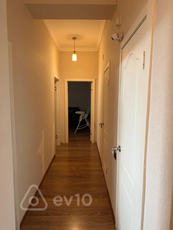 Kirayə verilir 2 otaqlı yeni tikili 58 m²