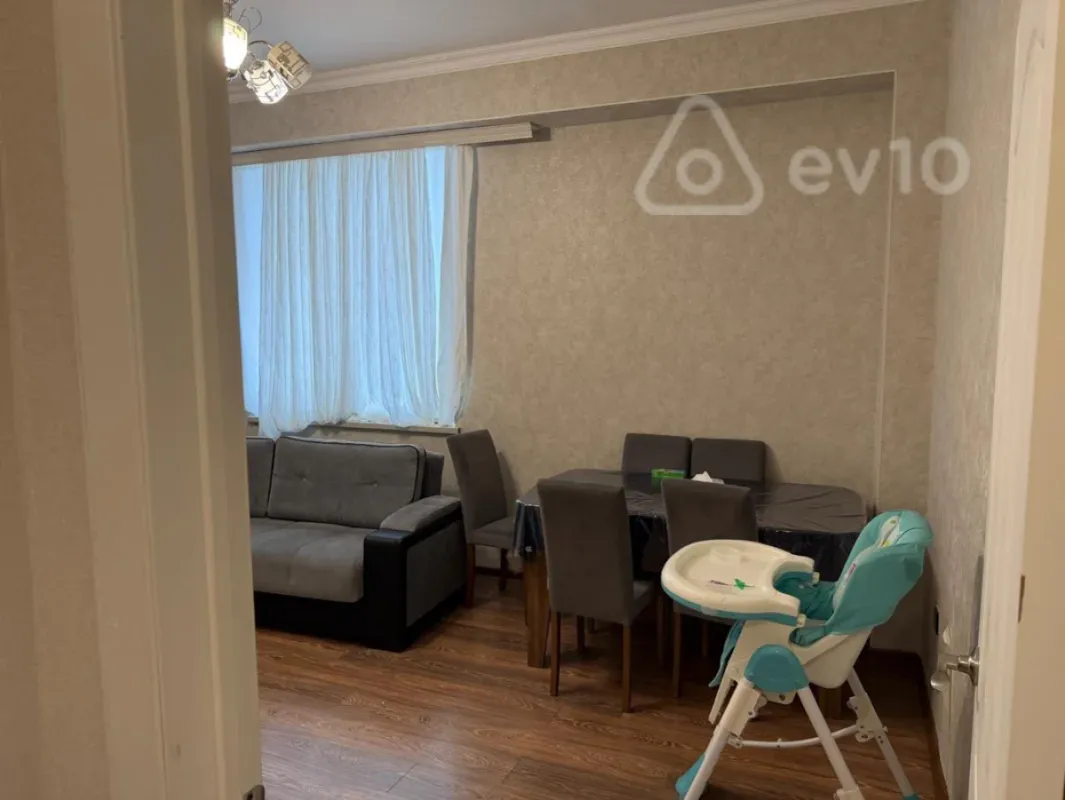 Kirayə verilir 2 otaqlı yeni tikili 58 m²