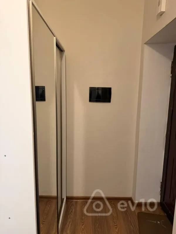 Kirayə verilir 2 otaqlı yeni tikili 58 m²